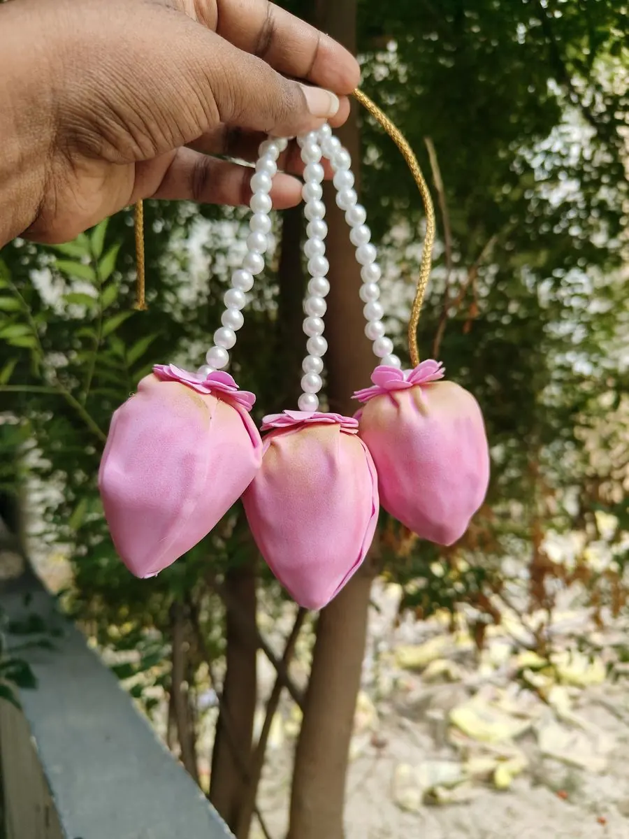 Bud type Lotus kunjalam